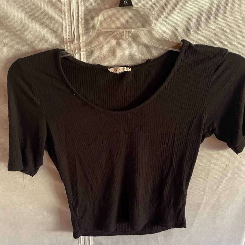Black crop top